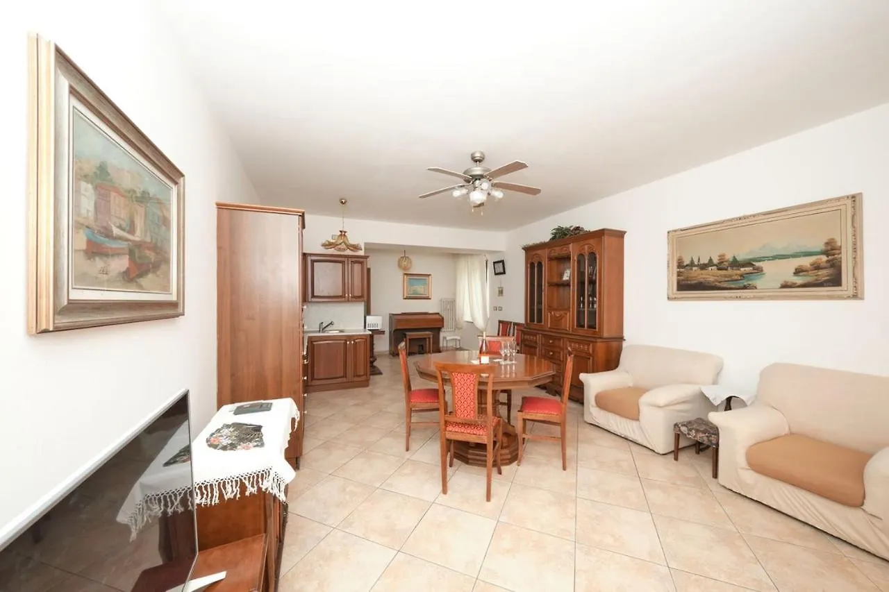 Floriana Apartment Desenzano del Garda