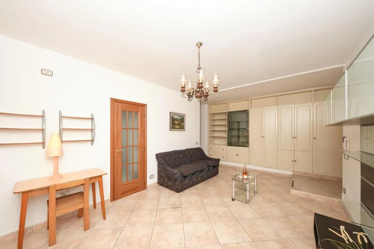 Floriana Apartment Desenzano del Garda Italie
