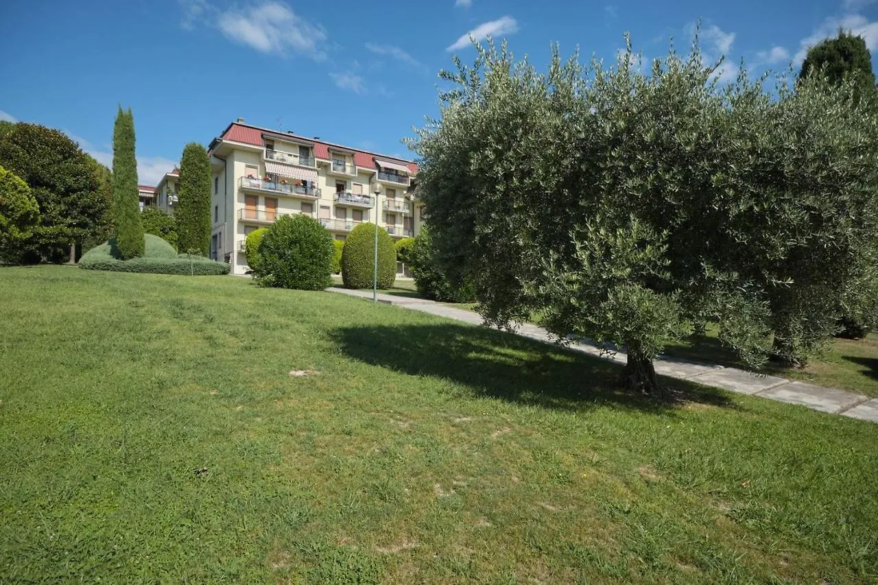 Floriana Apartment Desenzano del Garda